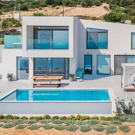 Oikos Boutique Residences Private Estate *