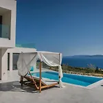Oikos Boutique Residences Private Estate Plateies