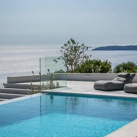 וילה Oikos Boutique Residences Plateies