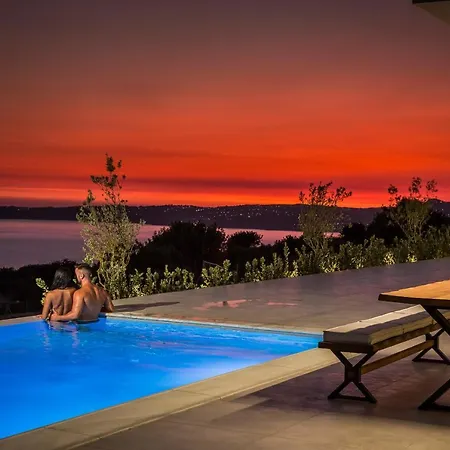 Oikos Boutique Residences Private Estate ヴィラ