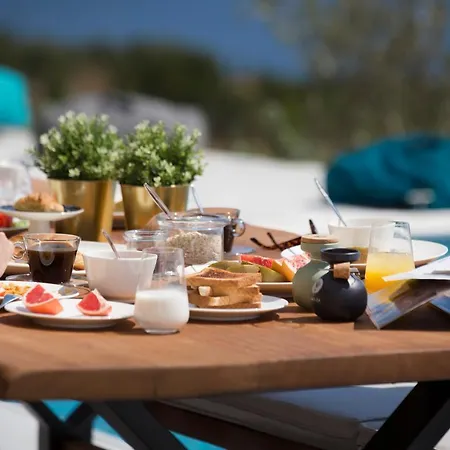 Vila Oikos Boutique Residences Private Estate *