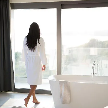 Oikos Boutique Residences * Plateies