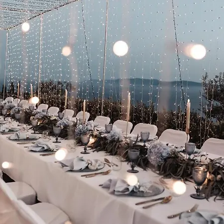 ヴィラ Oikos Boutique Residences Private Estate