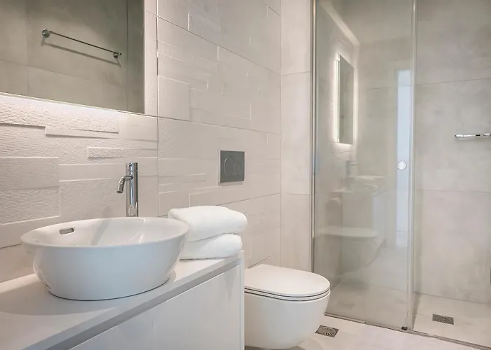 Oikos Boutique Residences Private Estate Villa *