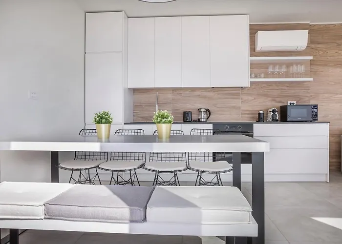 Oikos Boutique Residences Private Estate Villa *