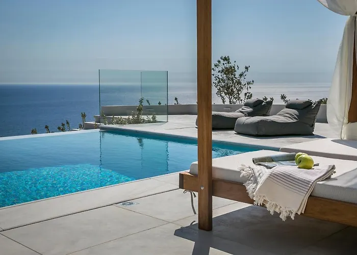 Villa Oikos Boutique Residences Private Estate *