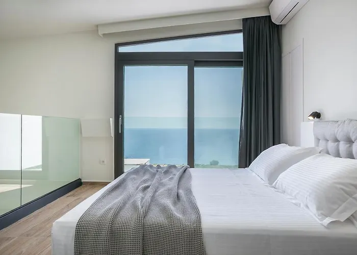 Villa Oikos Boutique Residences Private Estate