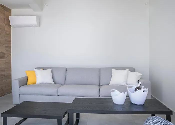 Oikos Boutique Residences Private Estate *