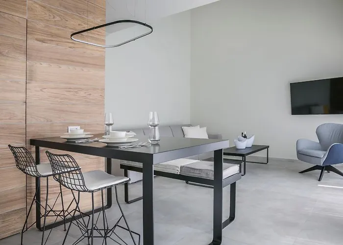 Oikos Boutique Residences Private Estate * Plateies