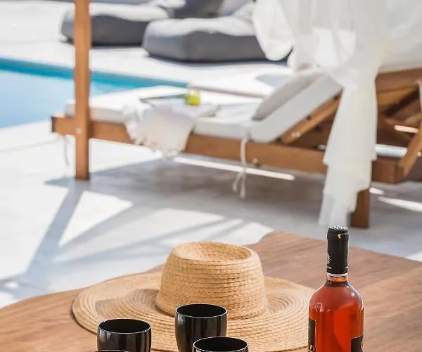 Oikos Boutique Residences Private Estate Villa