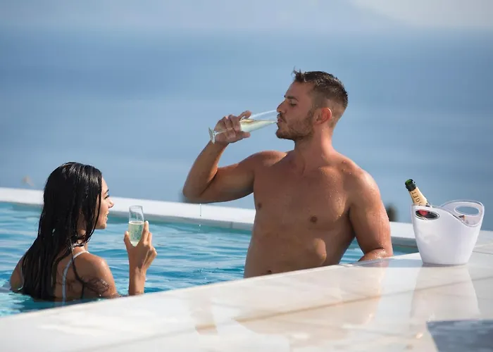 Oikos Boutique Residences Private Estate Villa *