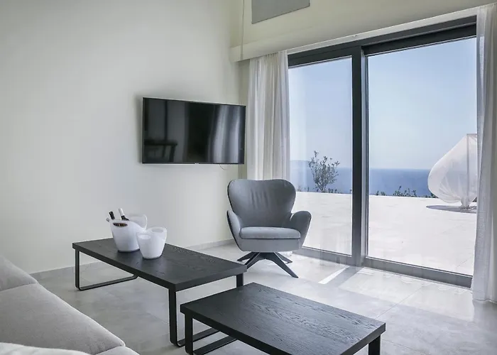 Oikos Boutique Residences Private Estate Villa