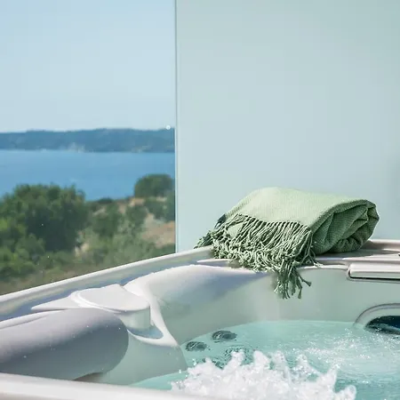 Villa Oikos Boutique Residences Private Estate *