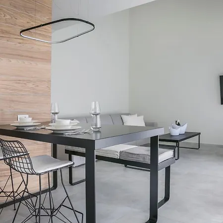 Oikos Boutique Residences Private Estate * Plateies