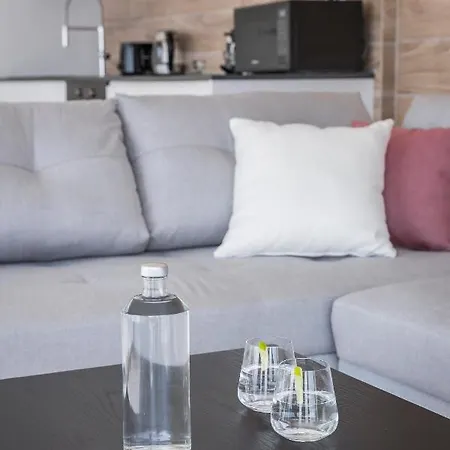 Oikos Boutique Residences Private Estate Plateies